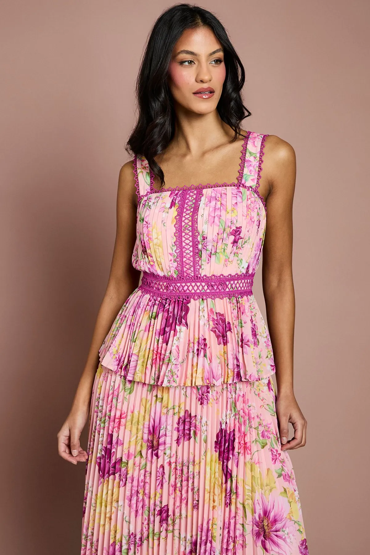 Coast Robe Midi Plissée Imprimée Avec Finitions En Dentelle Petite<Femme Toutes Les Robes|Robes Mi-Longues