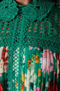 Robe Midi Plissée Imprimée Lisa Tan en Dentelle