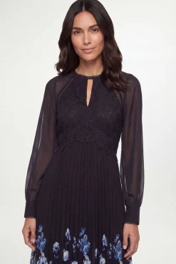 Robe Midi Plissée À Insert En Dentelle Florale