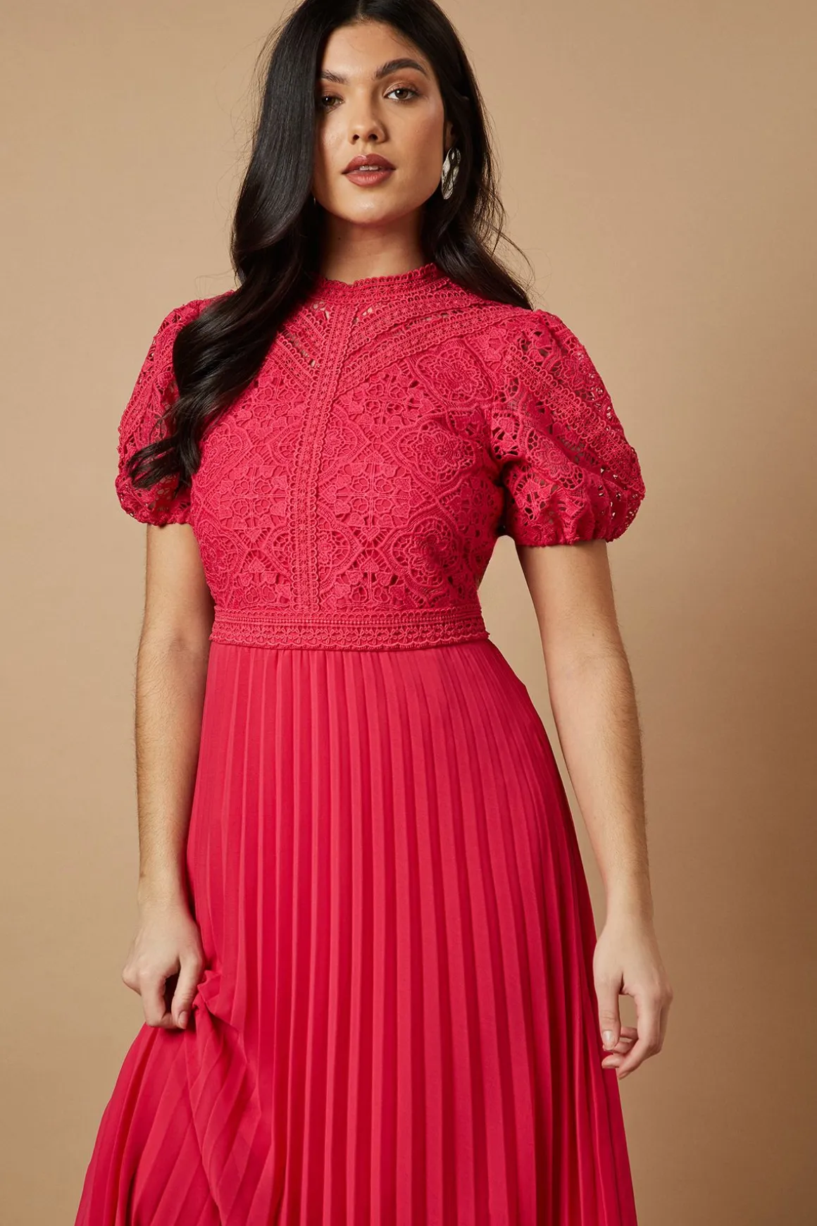 Robe Midi Plissée à Manches Bouffantes en Dentelle