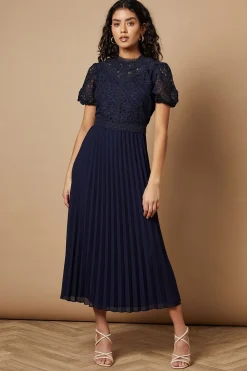 Oasis Robe Midi Plissée Petite à Manches Bouffantes en Dentelle<Femme Toutes Les Robes|Robes Mi-Longues