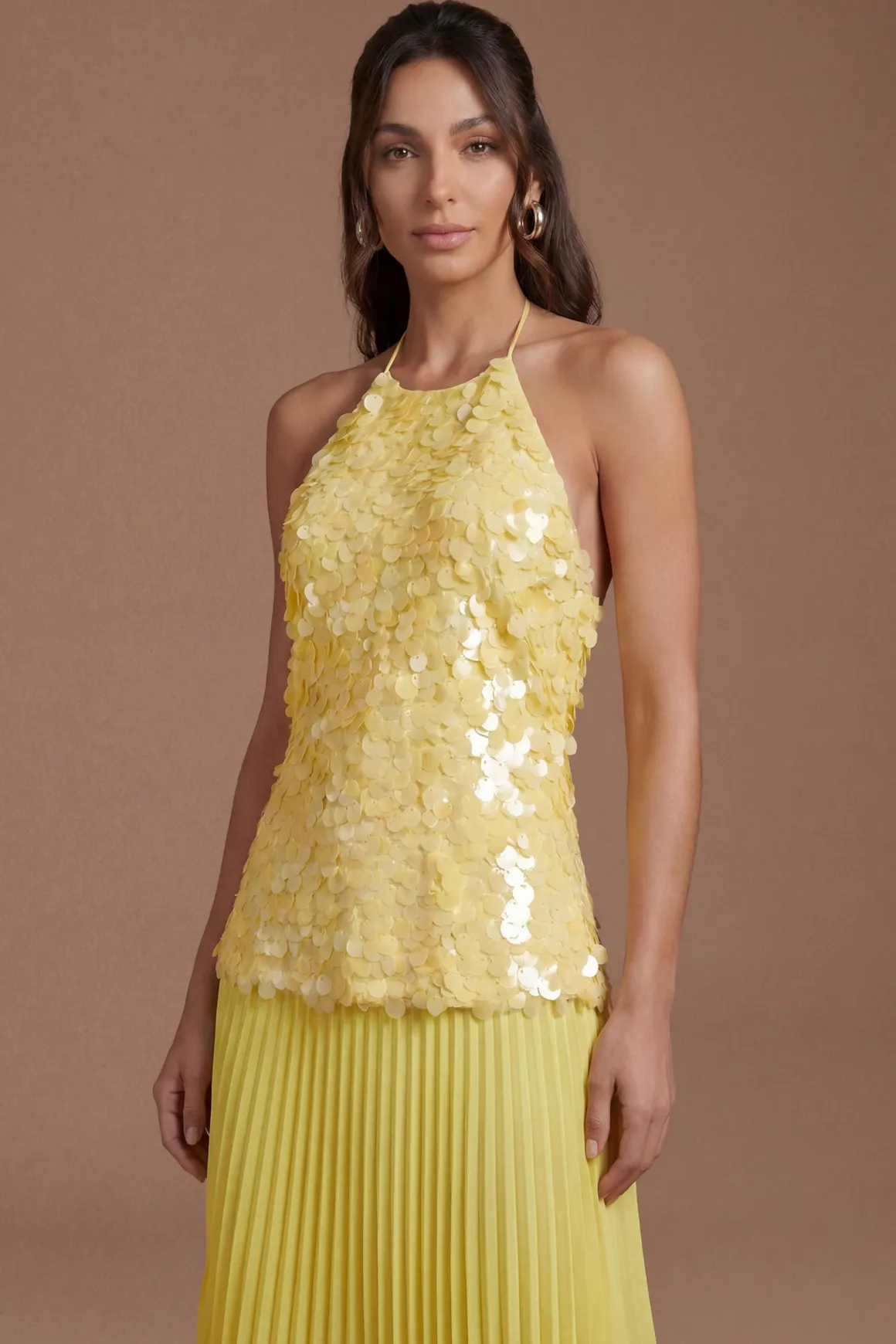 Robe Midi Plissée À Sequins Et Col Licou