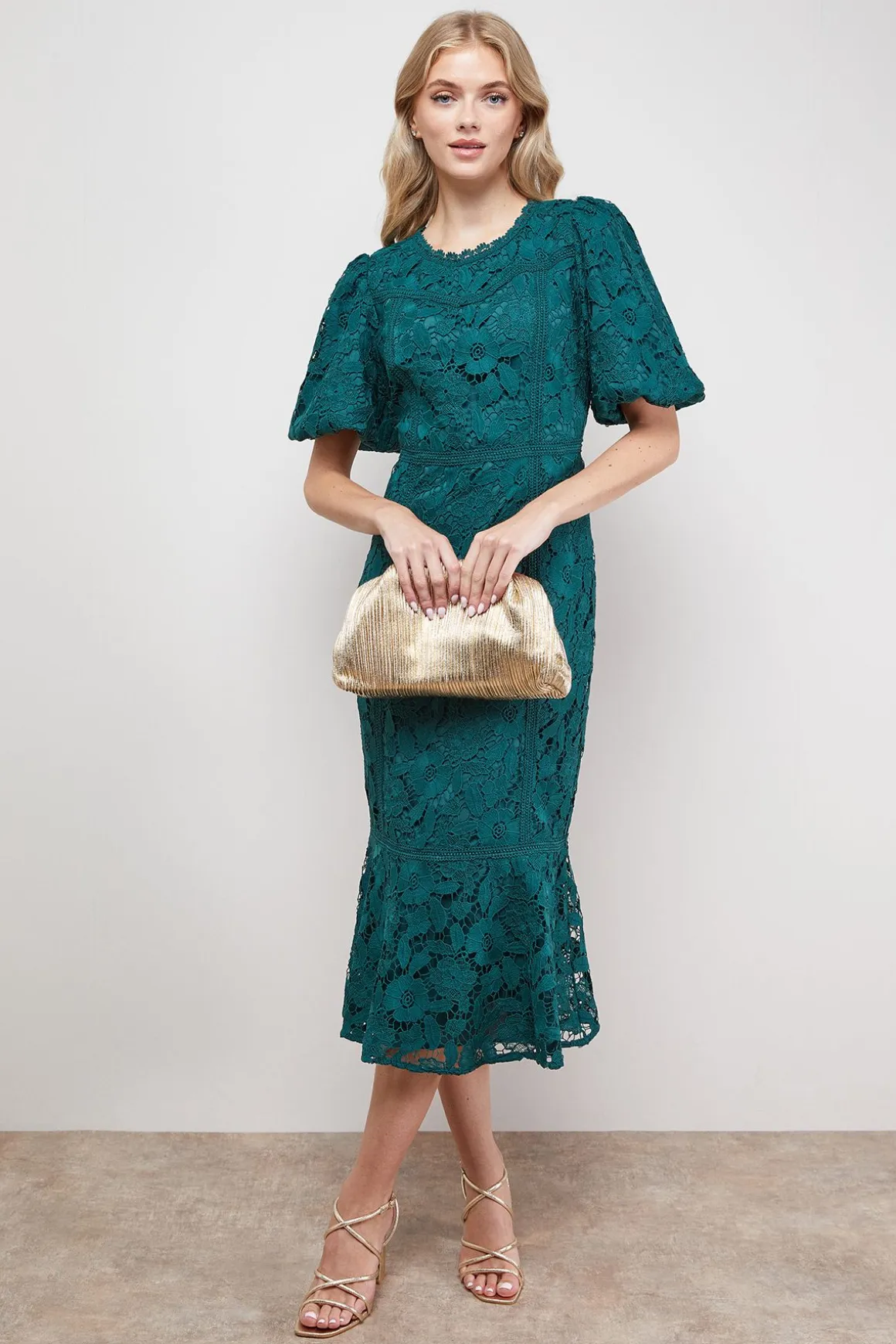Robe Midi Péplum à Manches Bouffantes avec Détails de Dentelle