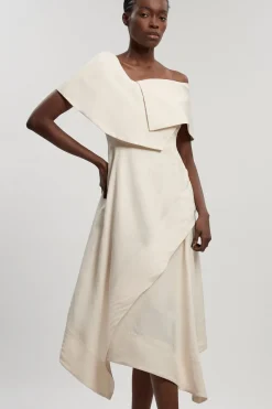 Robe Midi Premium En Viscose Lin À Col Asymétrique Et Jupe Ample Ajustée