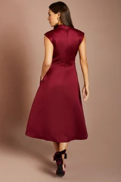 Robe Midi Sans Manches À Col V Avec Détail Cache-cœur