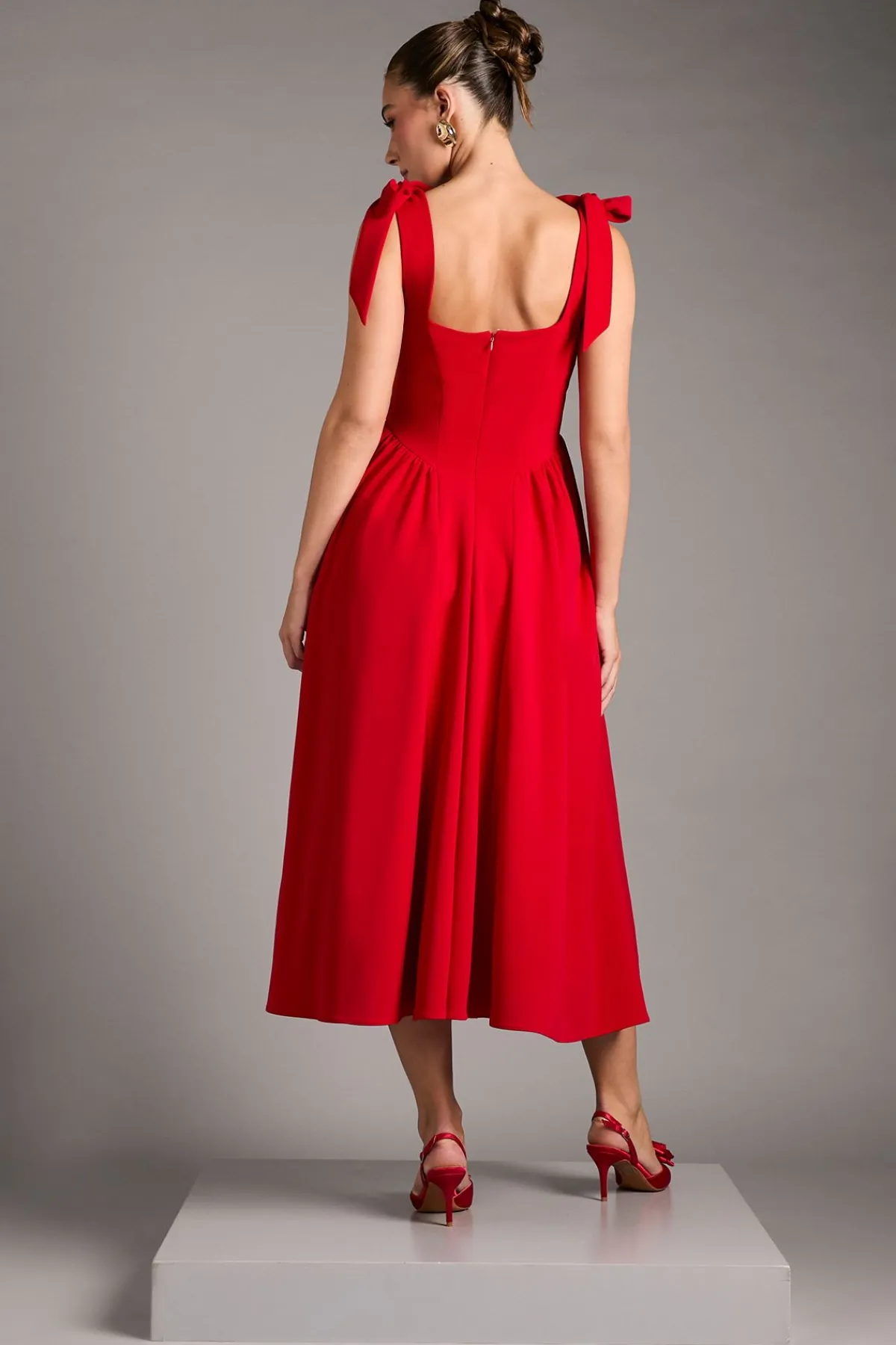 Coast Robe Midi Sans Manches En Crêpe Avec Bretelles À Détail Nœud<Femme Robes Mi-Longues|Robes