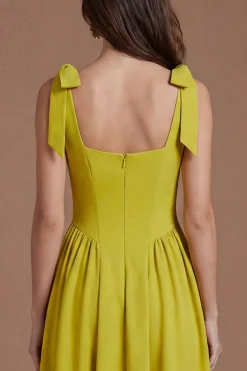 Robe Midi Sans Manches En Crêpe Avec Bretelles À Détail Nœud