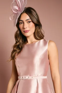 Robe Midi Sans Manches En Sergé Avec Finition Dentelle Et Ceinture