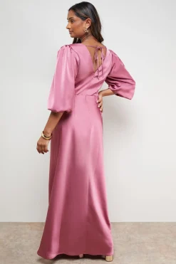 Robe Midi Satinée à Col V et Manches Ballon Taillée en Biais