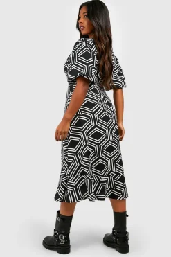 boohoo Robe Midi Smock à Imprimé Mono Plus<Femme Robes Mi-Longues|Robes