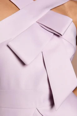 Coast Robe Midi Structurée En Satin Lisa Tan Avec Col Croisé Et Détail Nœud<Femme Robes Mi-Longues|Satin Et Dentelle