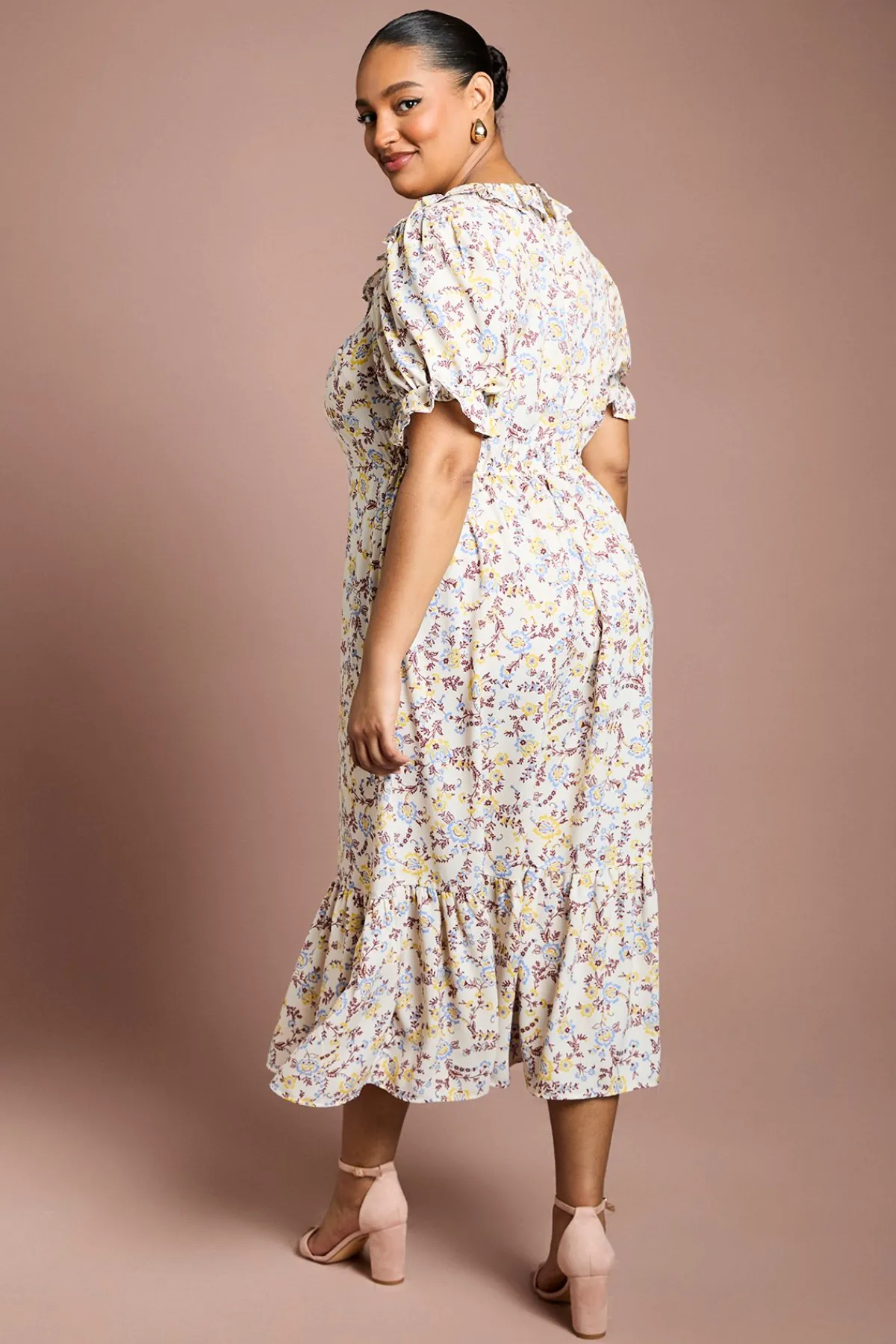 Dorothy Perkins Robe Midi Étagée À Encolure Carrée À Volants Et Manches À Froufrous Curve<Femme Robes|Robes Mi-Longues