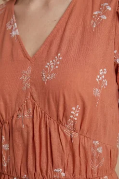 Robe Midi À Étages Avec Manches Bouffantes Brodées