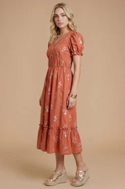 Robe Midi À Étages Avec Manches Bouffantes Brodées