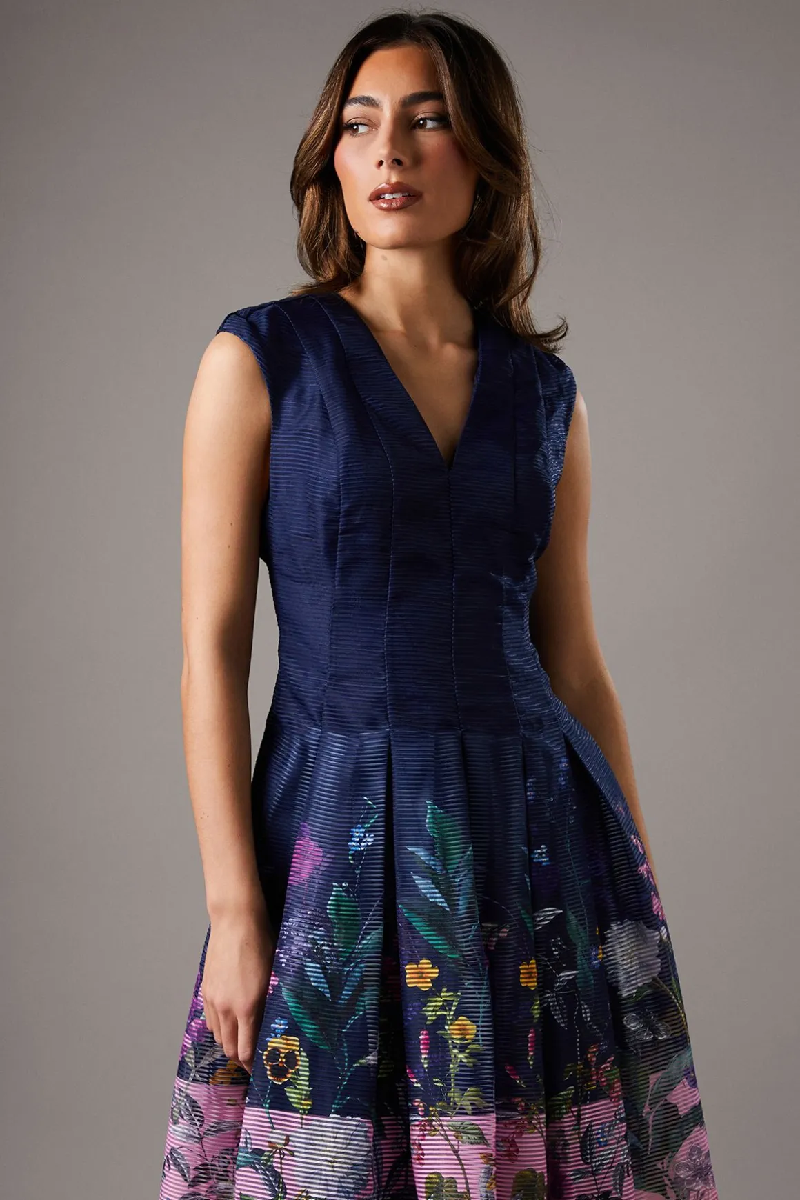 Robe Midi Taille Basse en Organza Dévoré