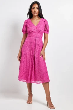 Robe Midi Tea Col V En Dentelle Petite