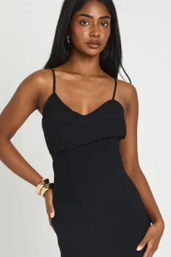 boohoo Robe Midi Texturée Tissée À Bretelles Avec Buste Drapé<Femme Toutes Les Robes|Robes Mi-Longues