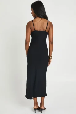 boohoo Robe Midi Texturée Tissée À Bretelles Avec Buste Drapé<Femme Toutes Les Robes|Robes Mi-Longues