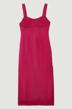 Robe midi tissée en viscose et lin avec détails froncés et fines bretelles