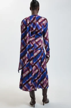 Robe Midi Tissée En Viscose À Imprimé Carreaux Avec Détail Foulard