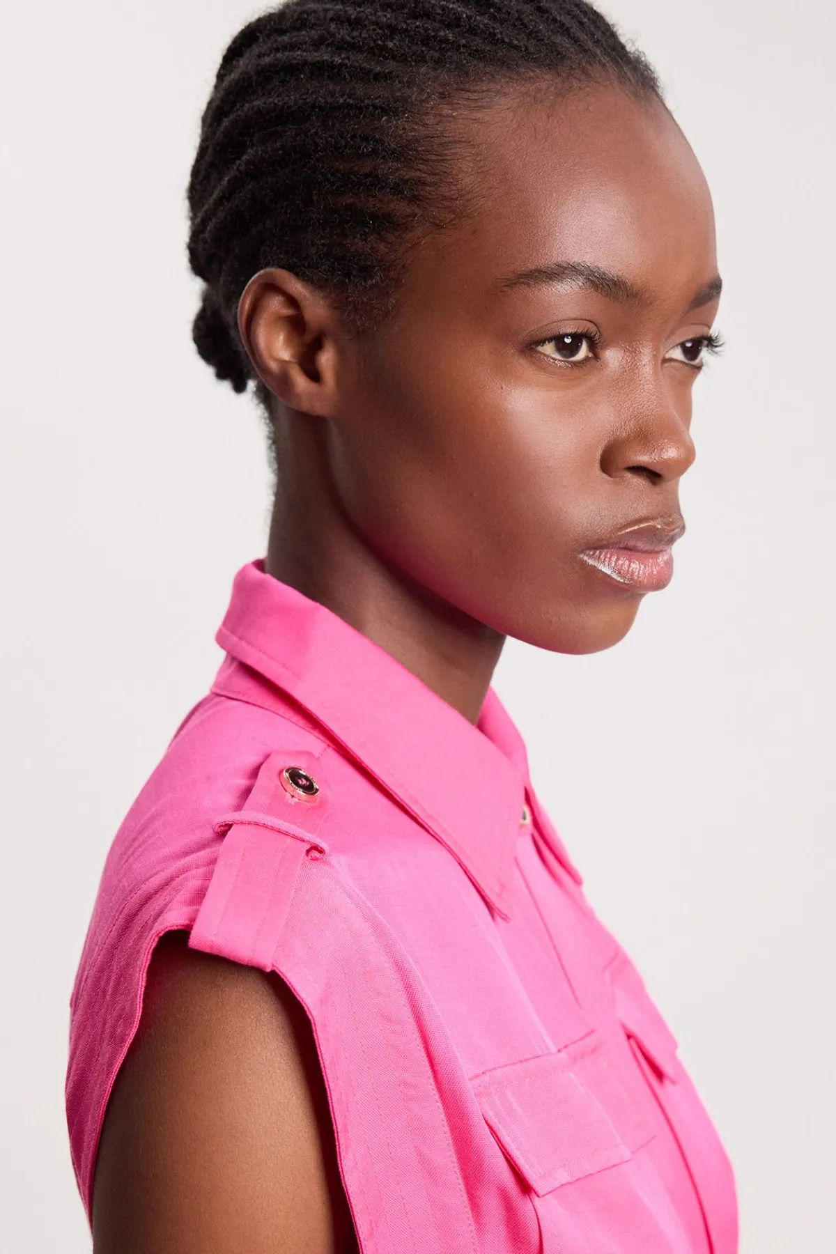 KarenMillen Robe Midi Tissée En Viscose Lin Premium Avec Ceinture Et Détails De Quincaillerie Dorée<Femme Toutes Les Robes|Robes
