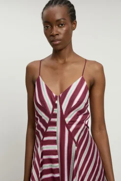 Robe Midi Tissée À Rayures Et Bretelles Fines