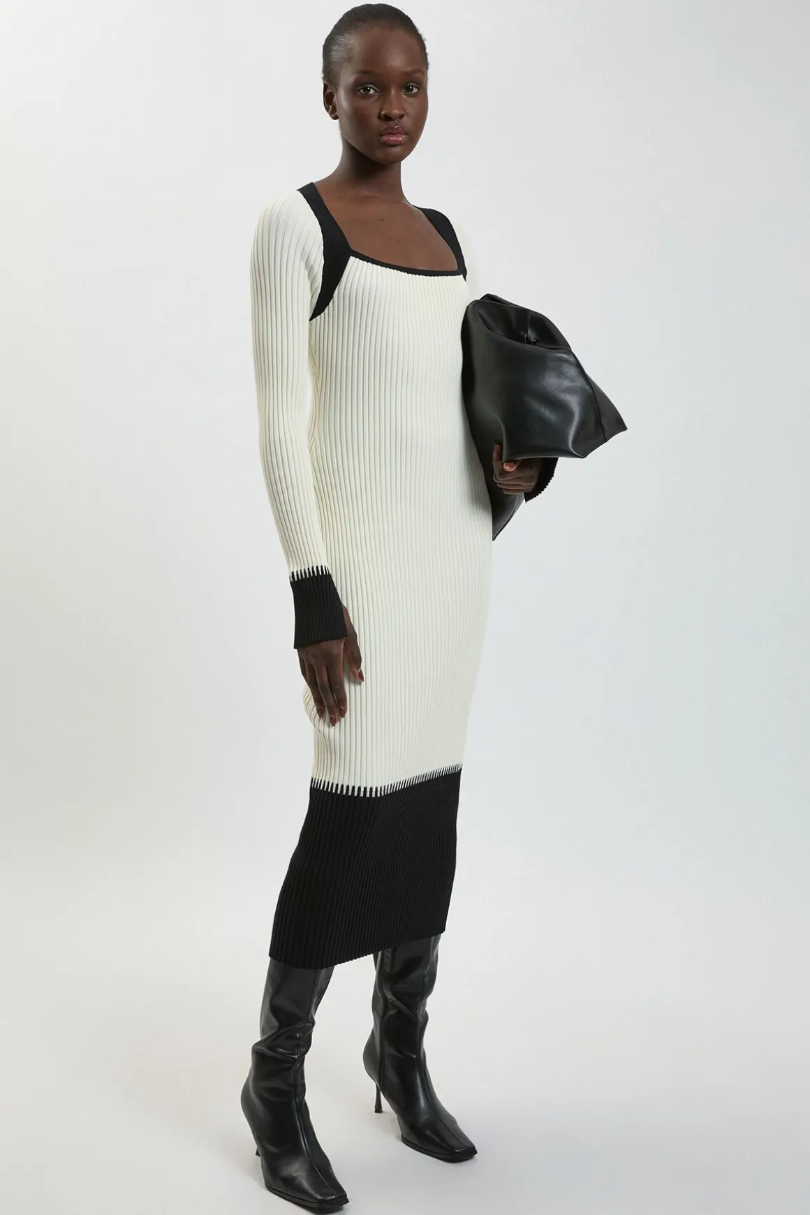 Robe Midi Tricotée À Côtes Décalées Et Blocs De Couleur