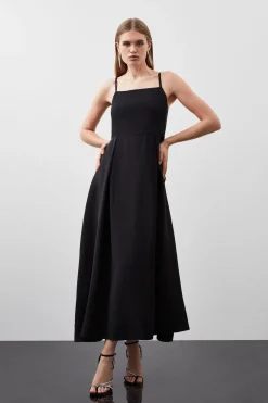 Robe midi évasée ajustée en viscose polie