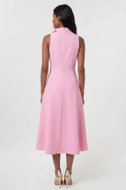 Robe Midi Évasée à Col Nœud Papillon en Tissu Stretch Compact