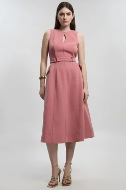 Robe Midi Évasée à Coutures avec Ceinture en Tissu Stretch Compact