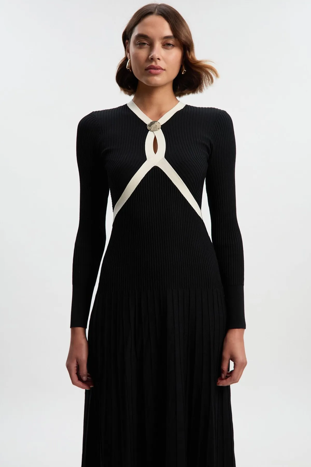KarenMillen Robe Midi Évasée à Détails de Finition en Maille Côtelée<Femme Pulls Et Gilets|Toutes Les Mailles