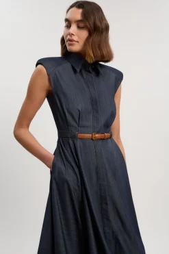 Robe Midi Évasée en Denim Ajustée avec Ceinture et Col