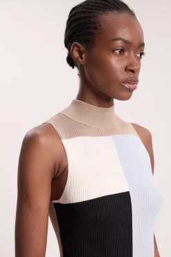 Robe Midi Évasée Sans Manches En Maille De Viscose Fluide À Blocs De Couleur
