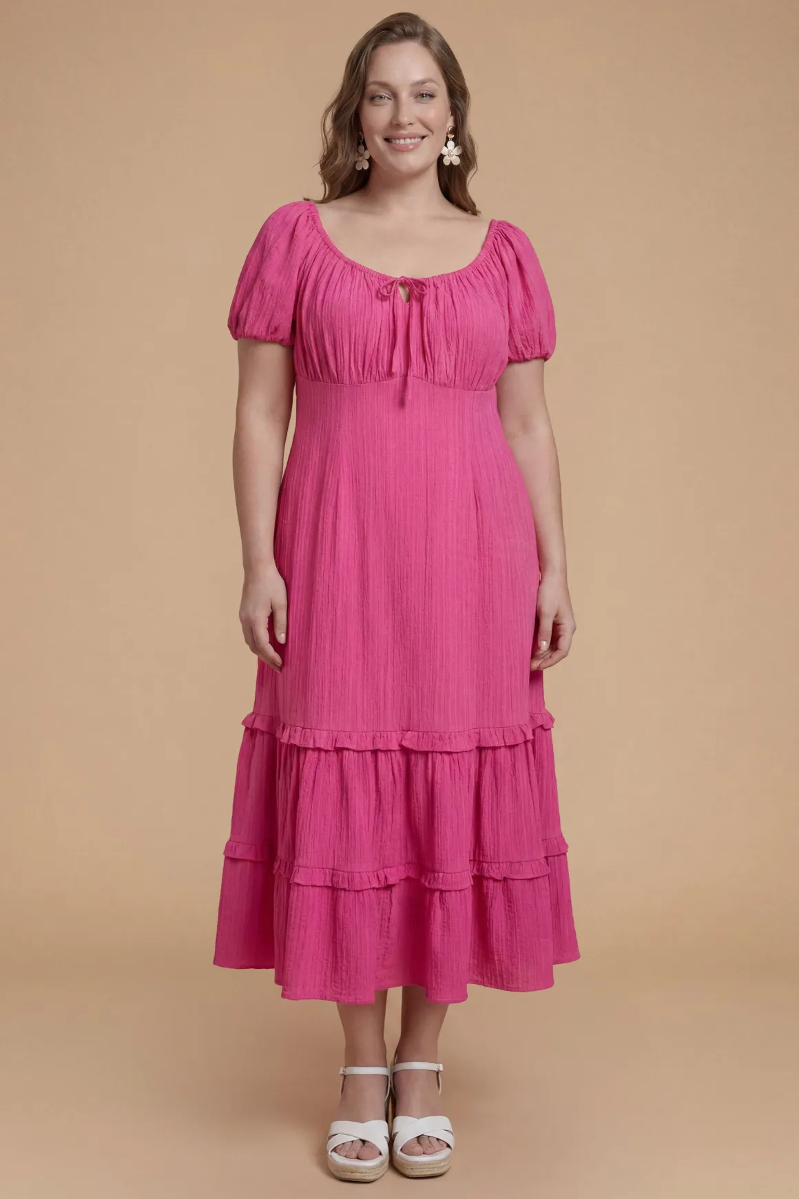 Robe Midi À Volants Étagés Et Décolleté Cœur Curve
