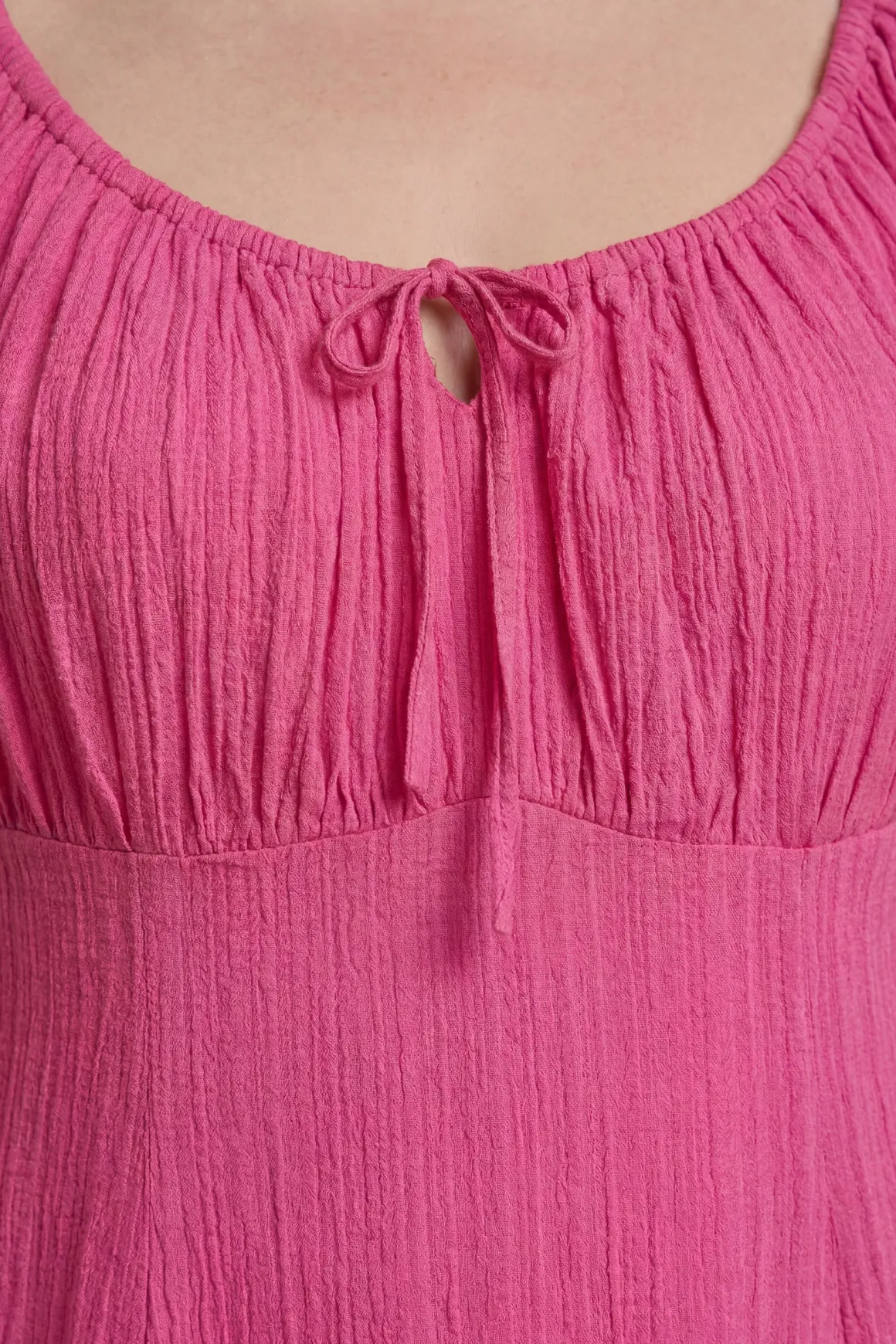 Robe Midi À Volants Étagés Et Décolleté Cœur Curve