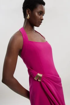 Robe Mi-Longue Ajustée à Col Halter avec Fronces