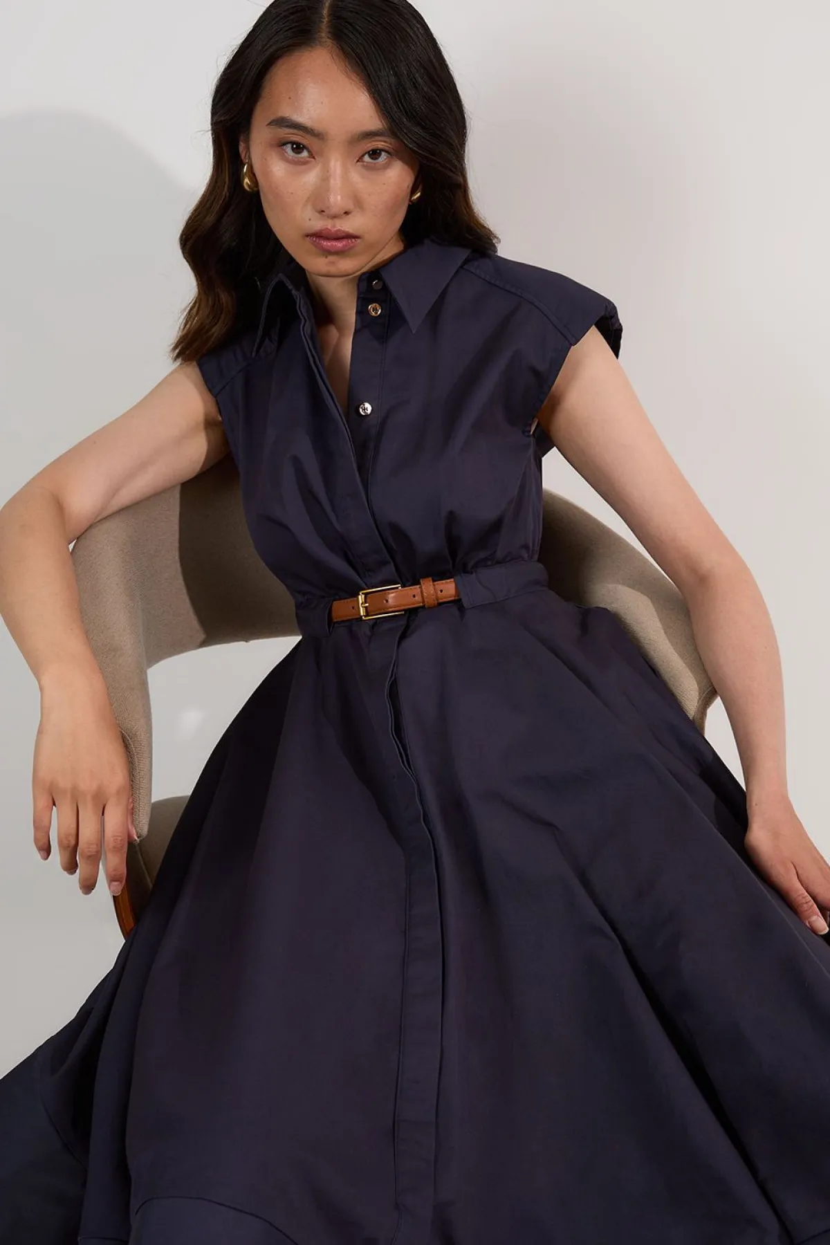 KarenMillen Robe mi-longue ajustée en coton ceinturée à col<Femme Tailleurs|Toutes Les Robes