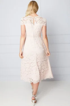 Robe Mi-Longue Ajustée et Évasée en Dentelle