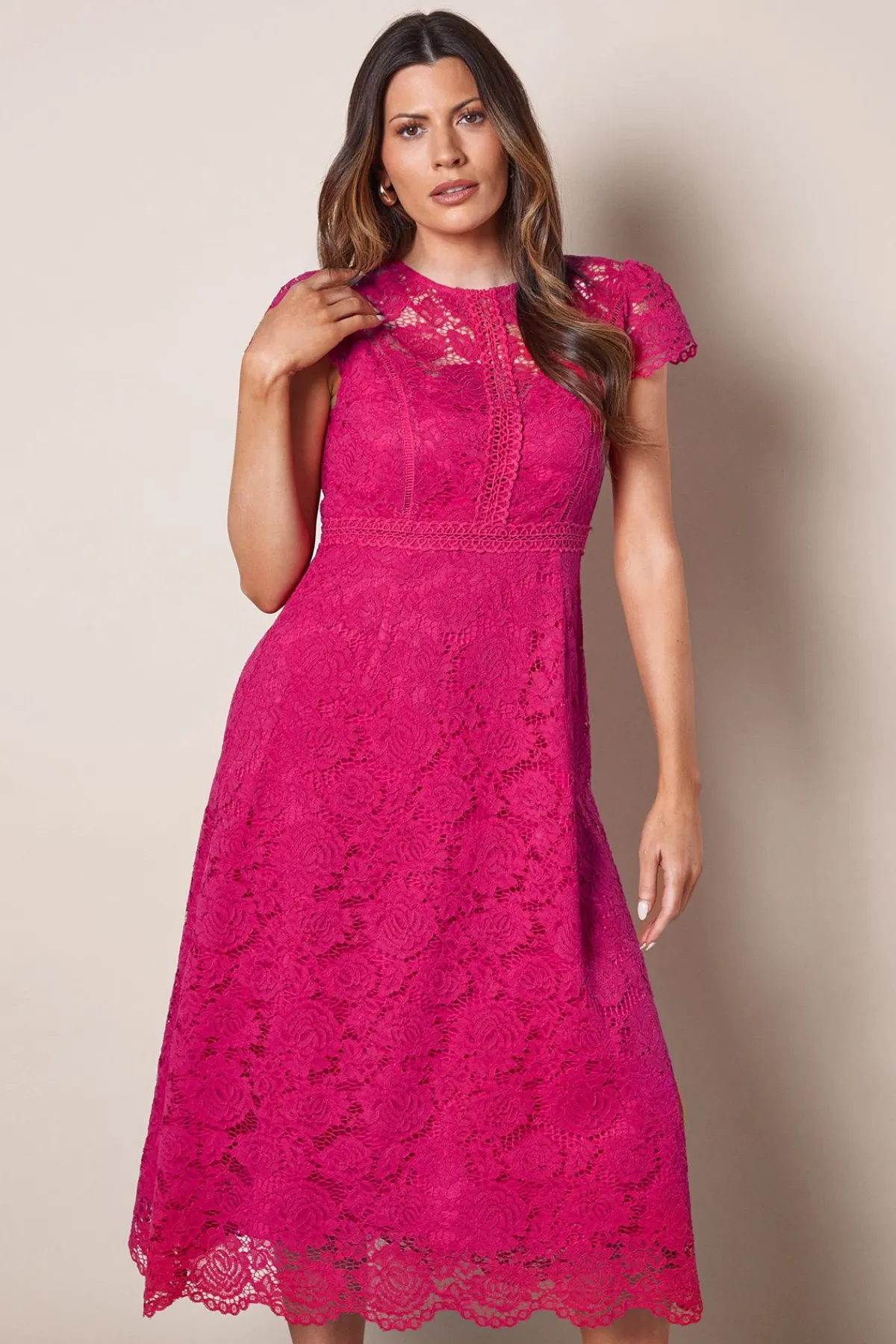 Wallis Robe Mi-Longue Ajustée et Évasée en Dentelle<Femme Robes Mi-Longues|Satin Et Dentelle