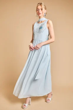 Robe Mi-longue Brodée Main Avec Détail Foulard