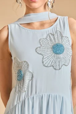 Robe Mi-longue Brodée Main Avec Détail Foulard