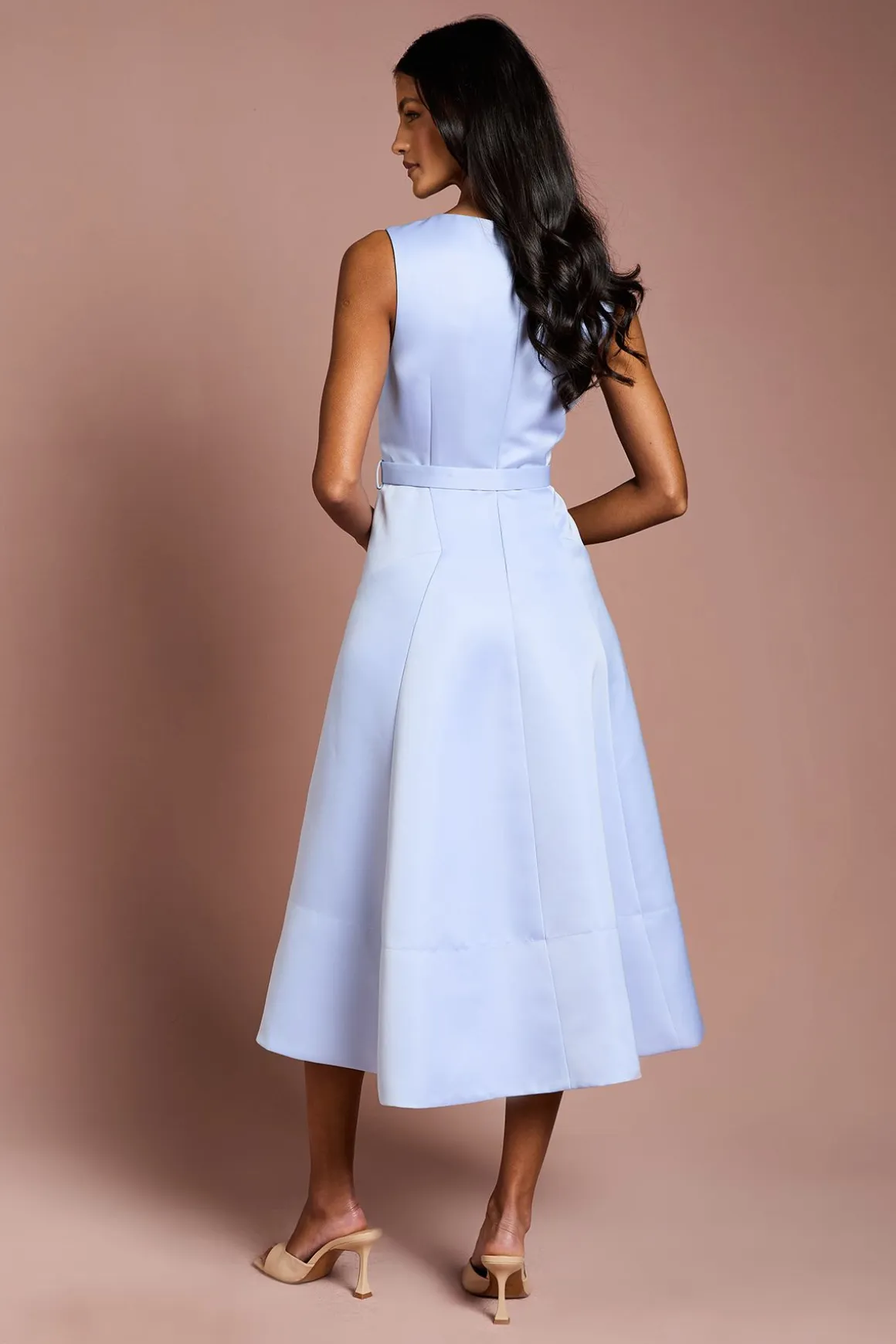 Robe Mi-Longue Cintrée en Satin avec Ceinture et Col V - Taille Petite