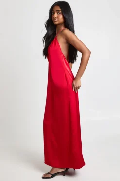 Robe Mi-Longue à Col Halter et Encolure Froncée en Satin