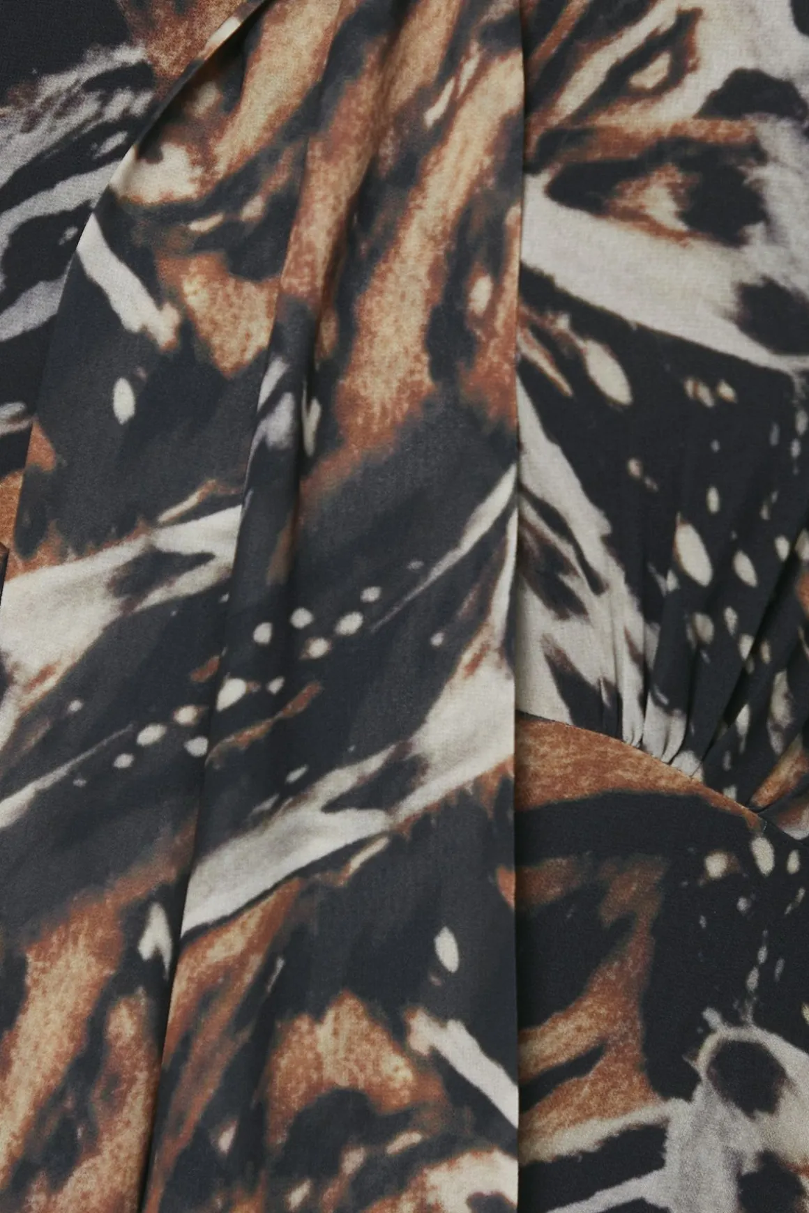 Robe Mi-longue à Col Lavallière et Imprimé Animal Abstrait