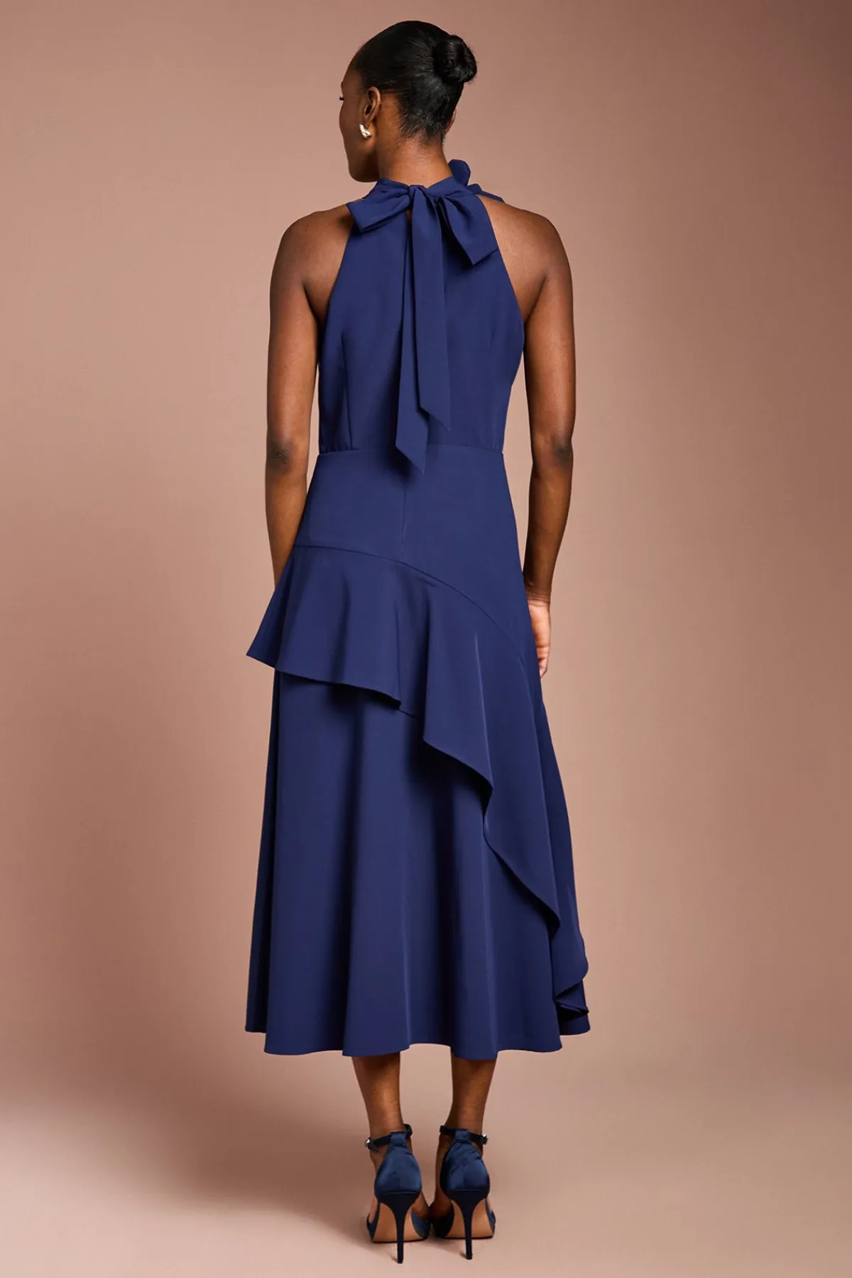 Coast Robe Mi-Longue à Col Montant avec Détail Corsage<Femme Robes|Robes Mi-Longues
