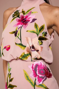 Robe Mi-longue À Col Montant Avec Broderie Florale