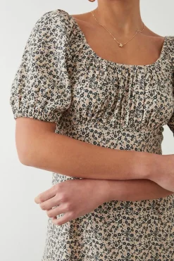 Robe Mi-Longue à Col Rond Froncé Motif Floral Ditsy