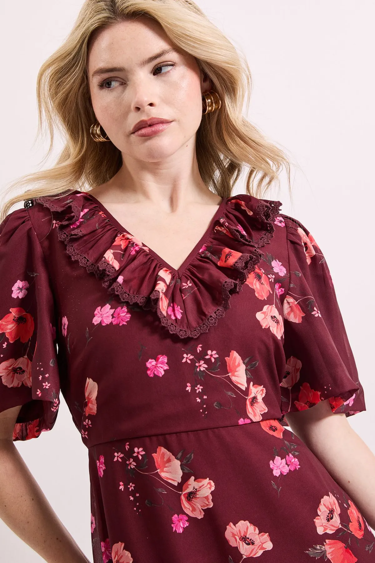 Dorothy Perkins Robe Mi-Longue à Col V Volantée et Manches Bouffantes<Femme Robes Mi-Longues|Robes