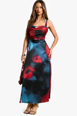 Robe mi-longue corset en satin floral