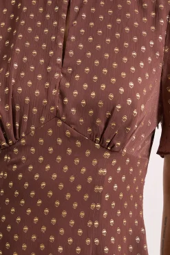 Robe Mi-longue DP Luxe en Mousseline à Pois Métallisés avec Ourlet à Volants